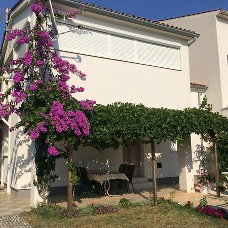 Apartment Emma Medulin Exterior foto